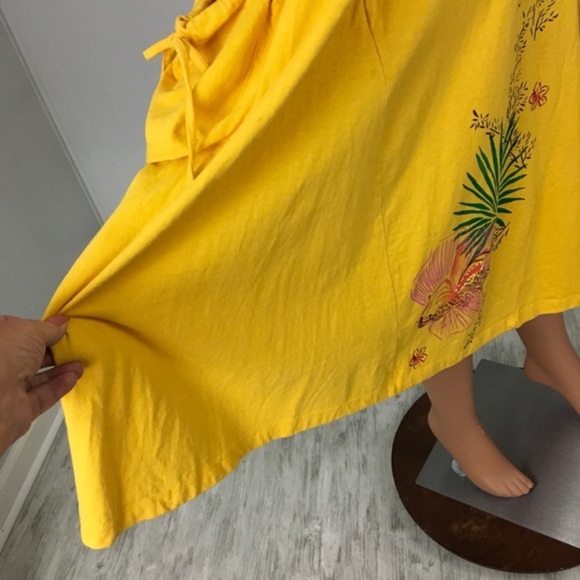 Vintage 90’s Yellow Swing Dress Floral Hand Painted Hawaiian Pockets Women M - Picture 10 of 15